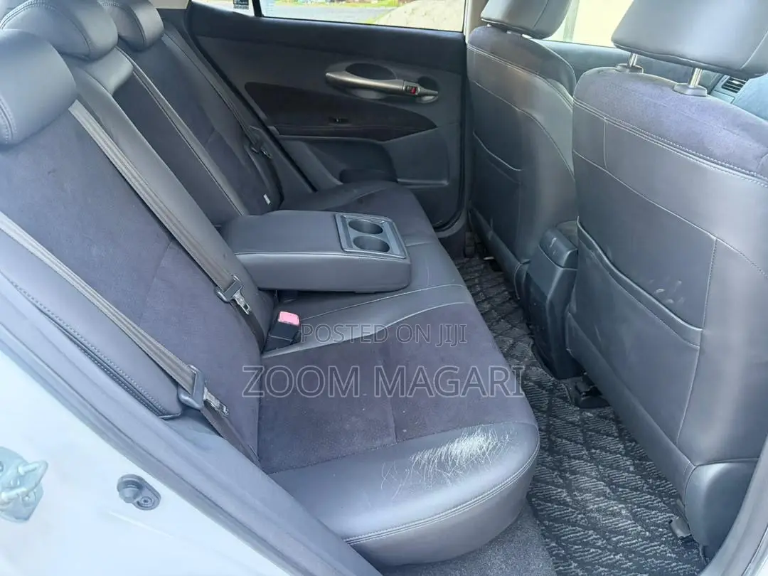 Toyota Blade 2008 Pearl
