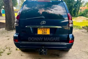 Toyota Land Cruiser Prado 2004 Black