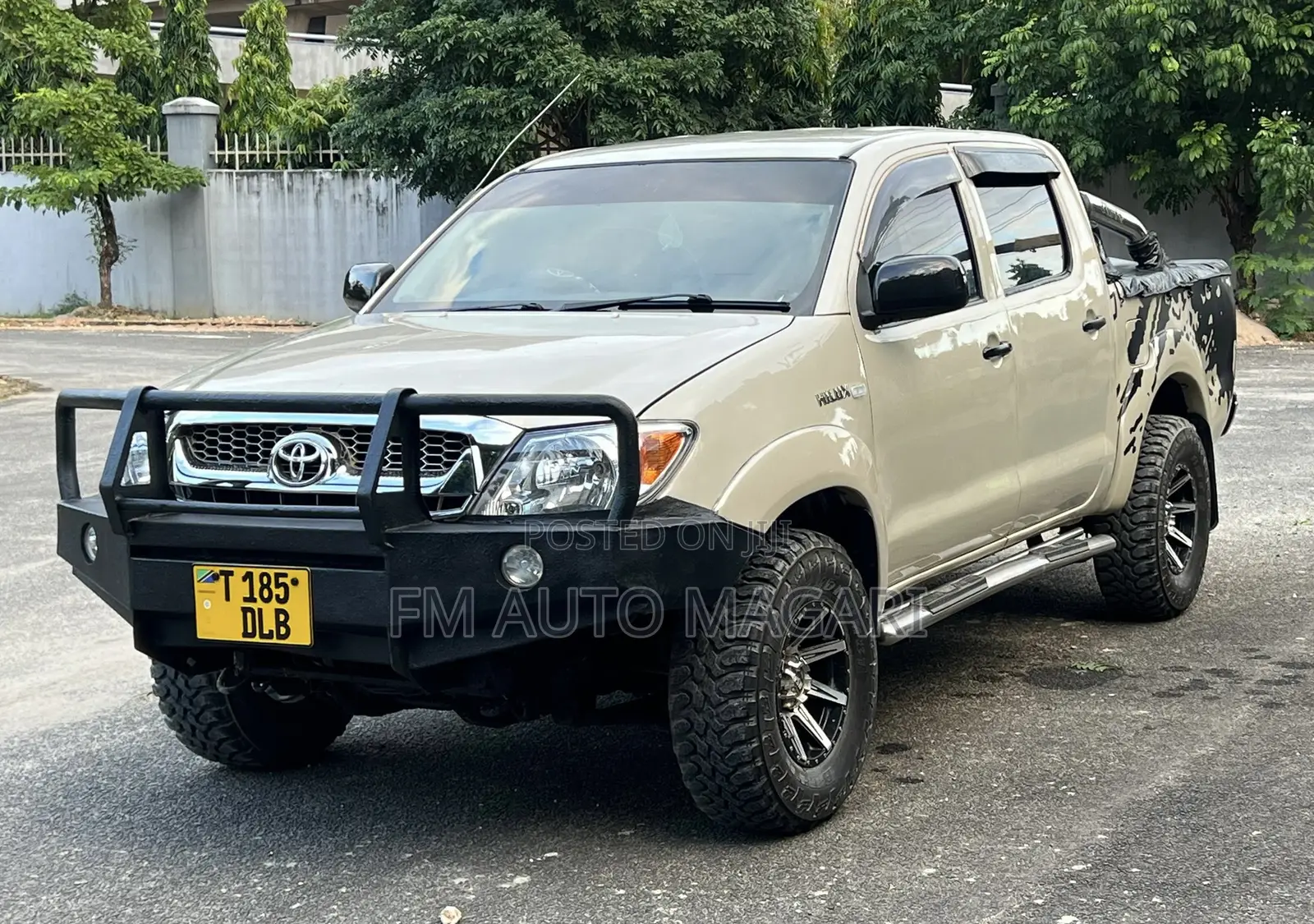 Toyota Hilux 2008 White