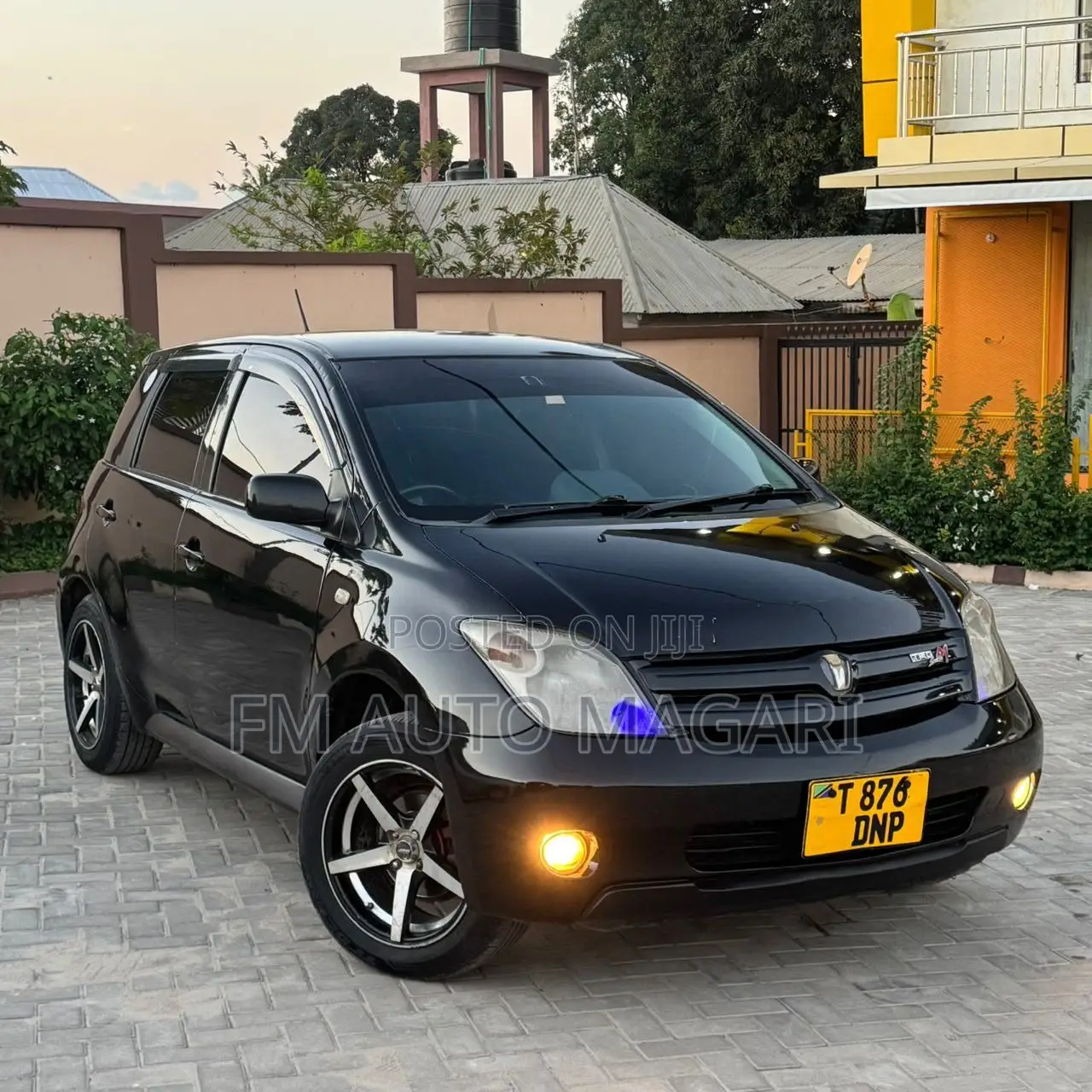 Toyota IST 2004 Black