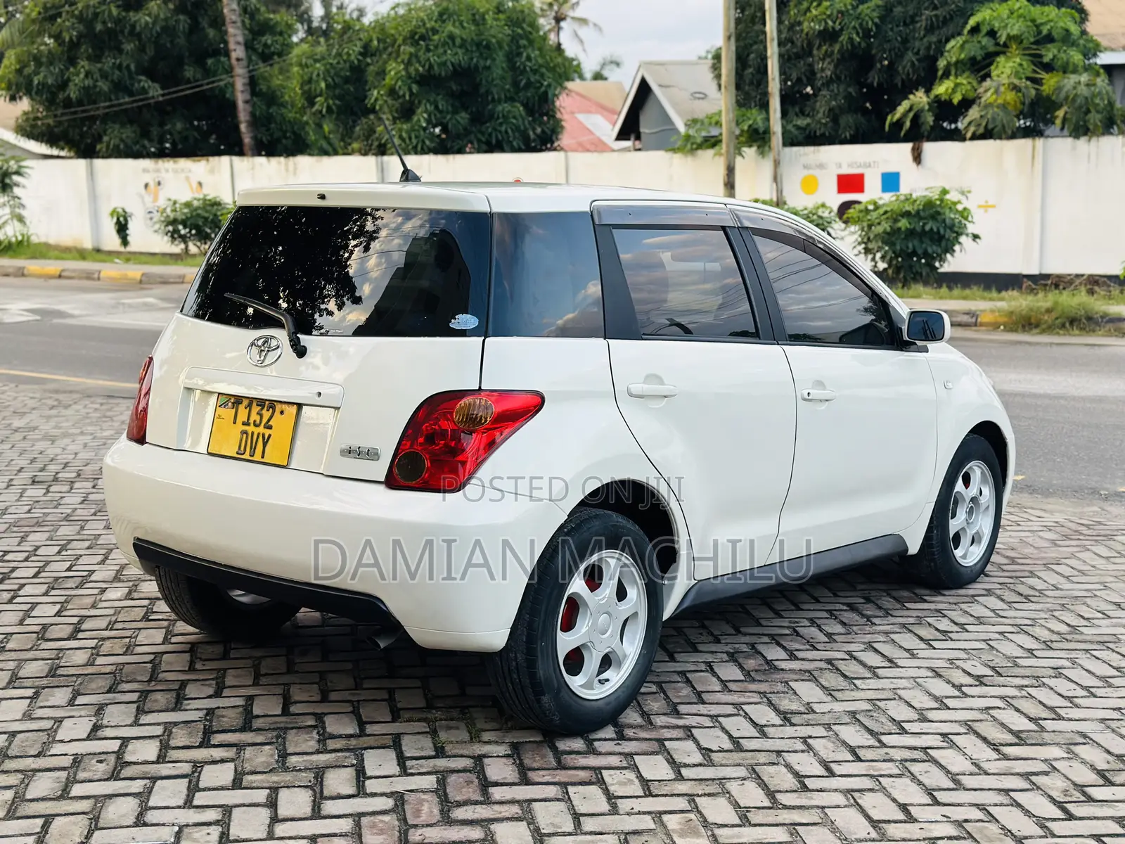 Toyota IST 2004 White