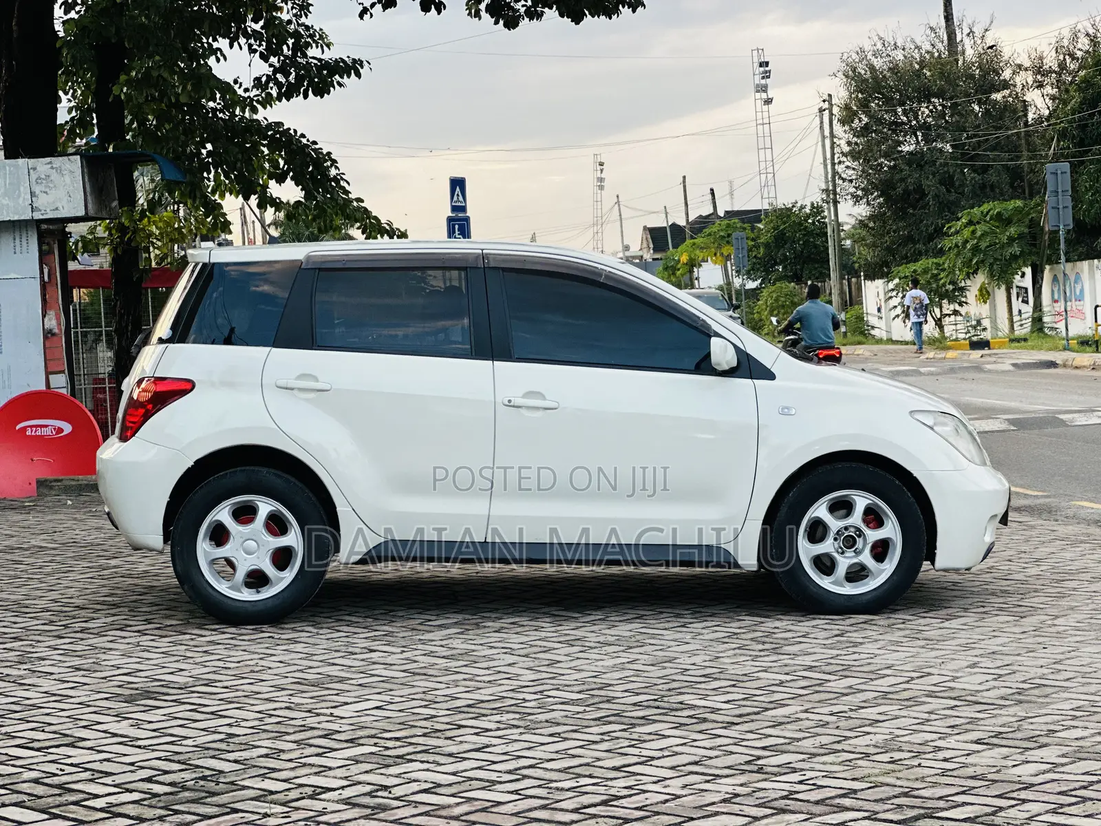 Toyota IST 2004 White