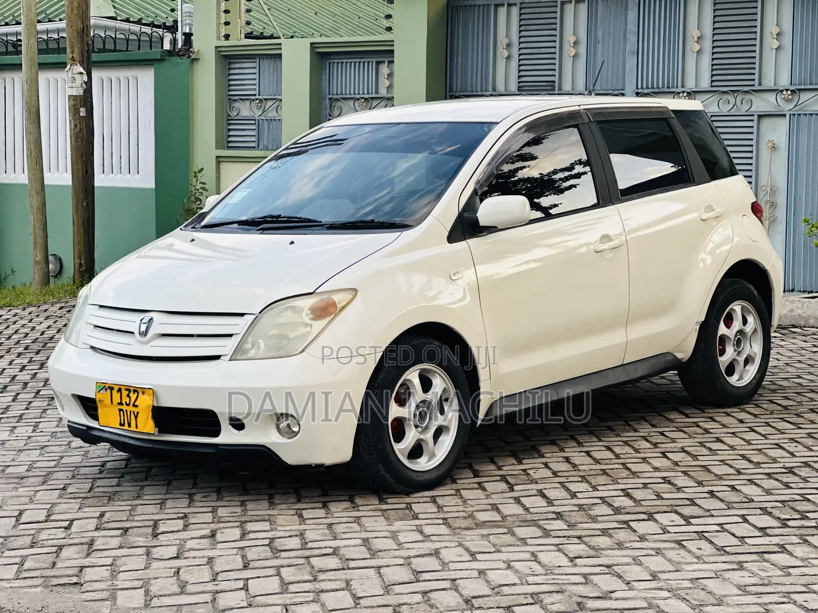 Toyota IST 2004 White