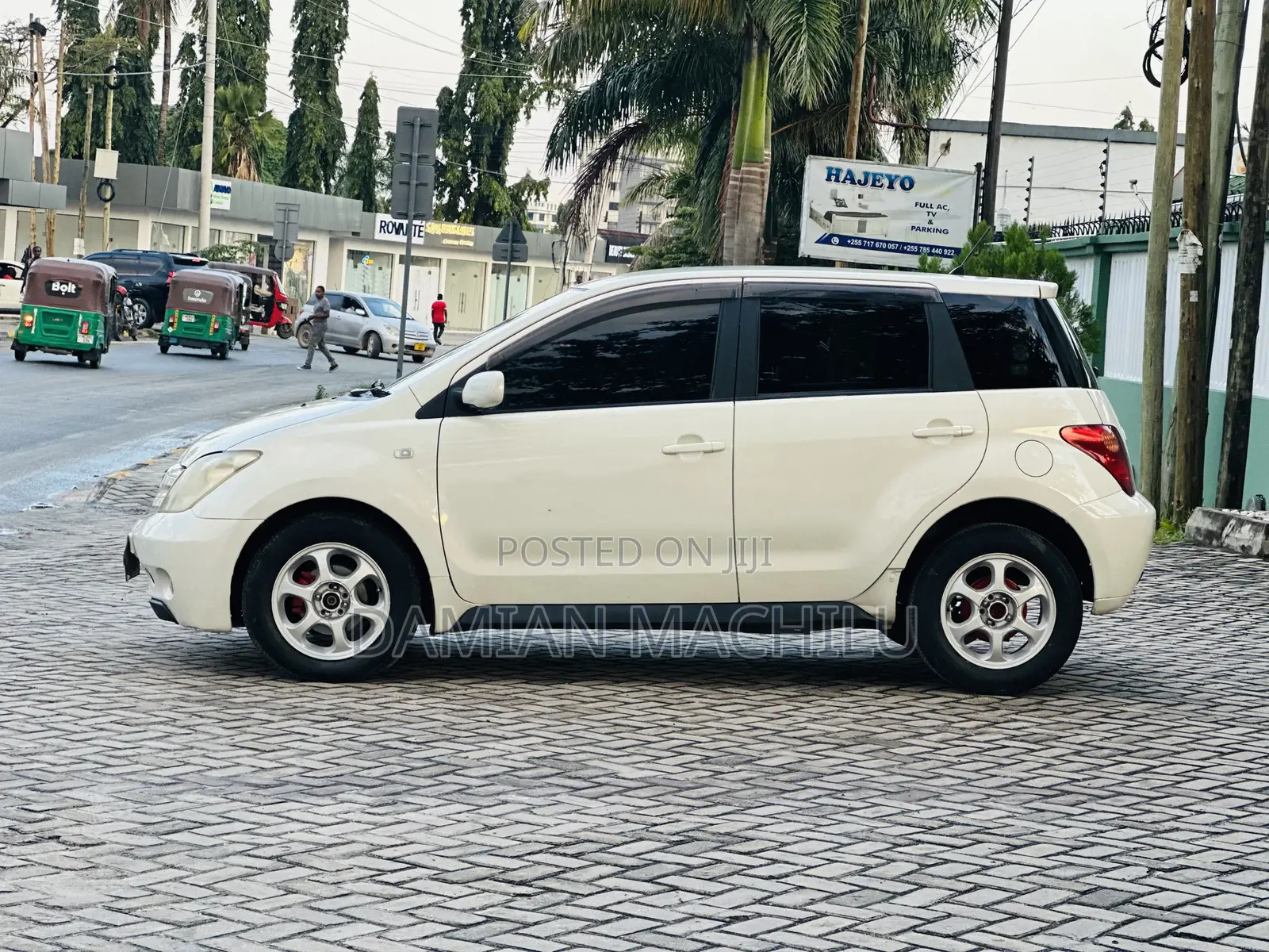 Toyota IST 2004 White