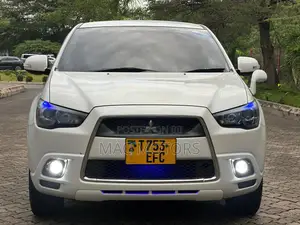 Mitsubishi RVR 2.0 2012 White