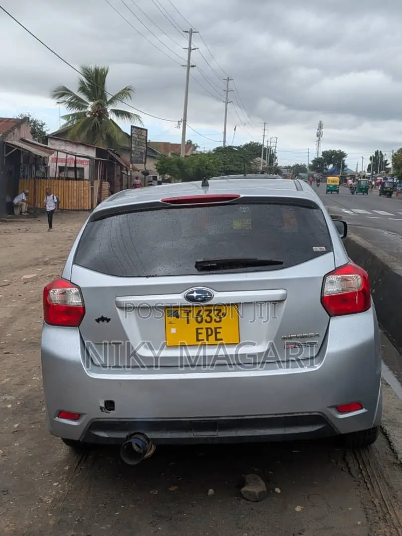 Subaru Impreza 2010 Silver