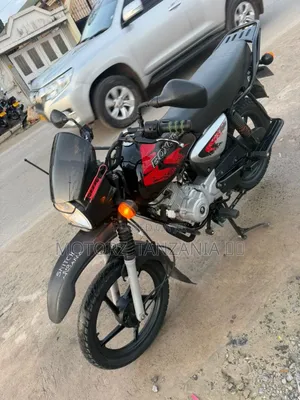 Bajaj Boxer X125 2025 Black