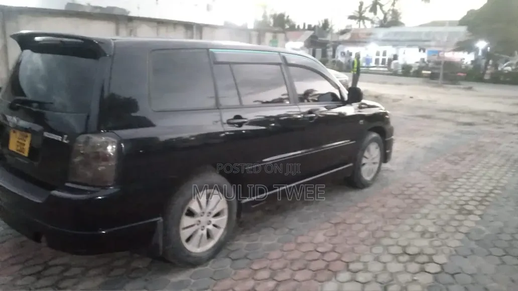 Toyota Kluger 2005 Black