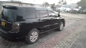 Toyota Kluger 2005 Black