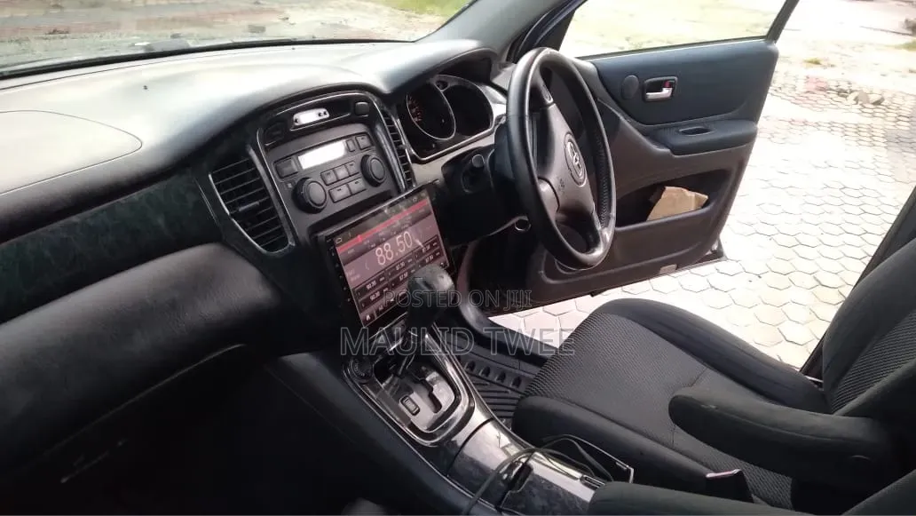Toyota Kluger 2005 Black