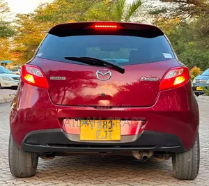 Mazda Demio 2012 Maroon