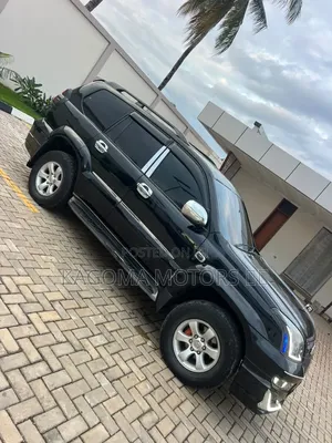 Toyota Land Cruiser Prado 2005 Black
