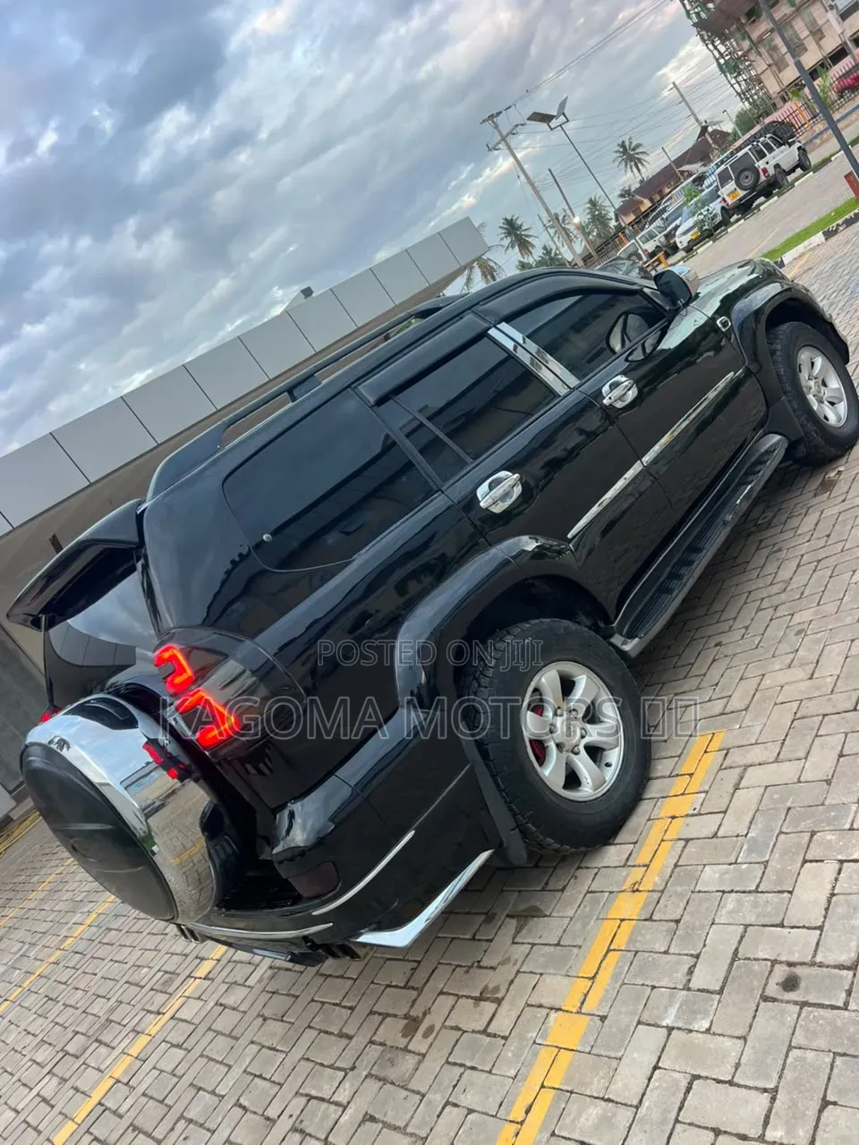 Toyota Land Cruiser Prado 2005 Black