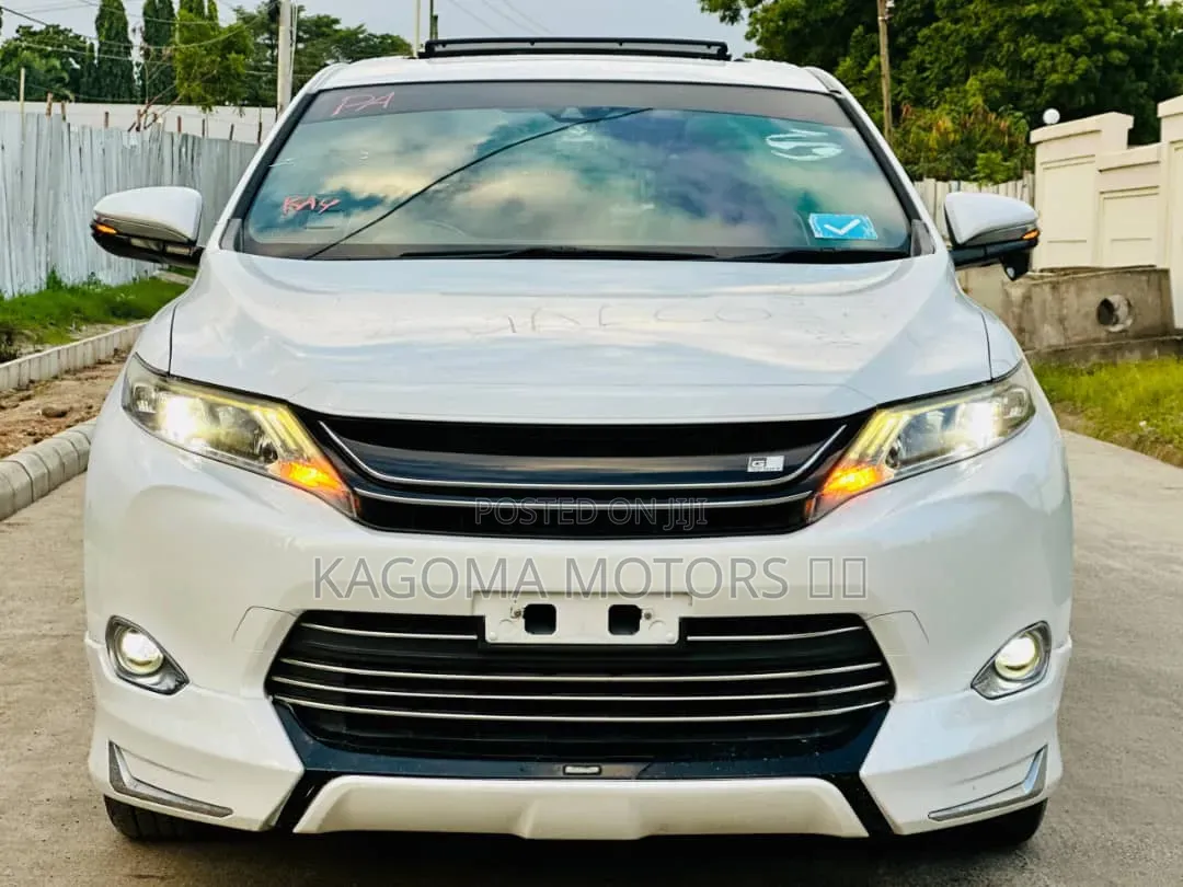 Toyota Harrier 2017 White