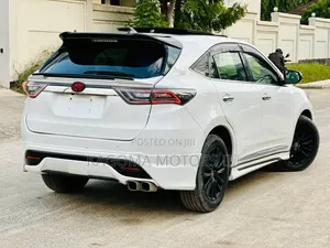 Toyota Harrier 2017 White