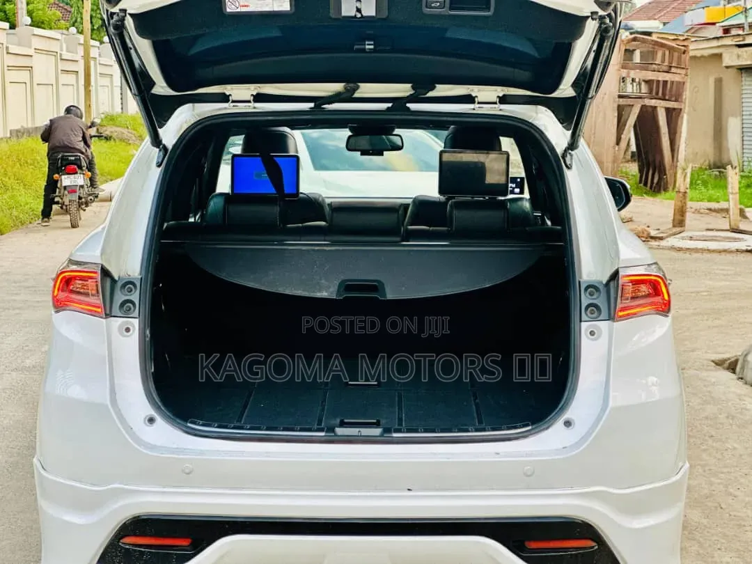 Toyota Harrier 2017 White