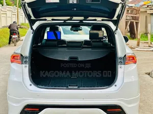 Toyota Harrier 2017 White