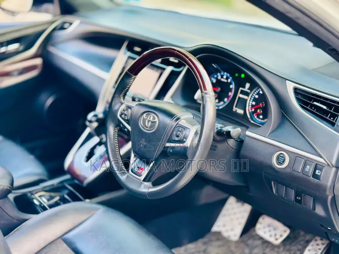Toyota Harrier 2017 White