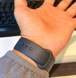Apple Watch Series 11 42mm GPS