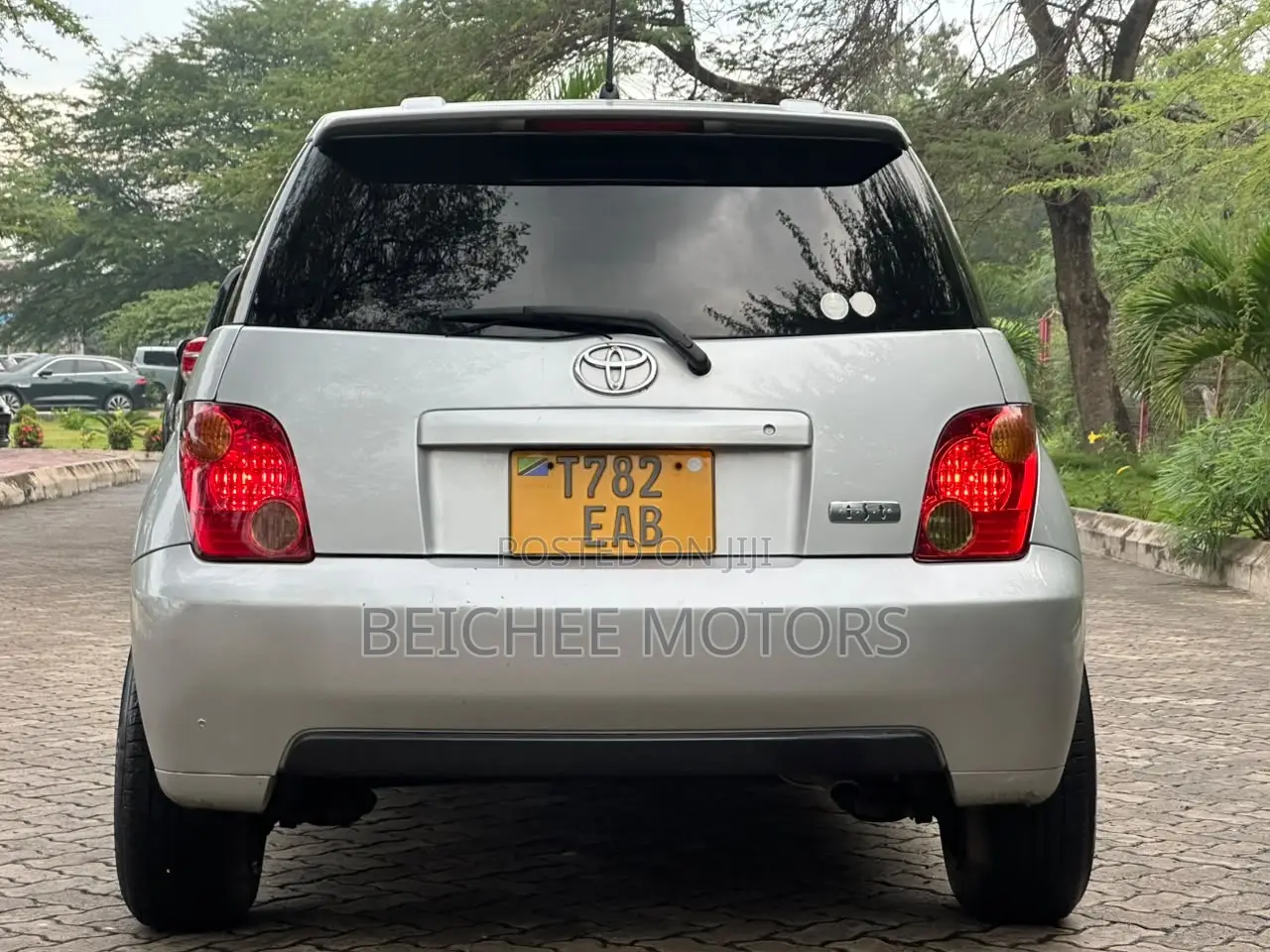 Toyota IST 2006 White