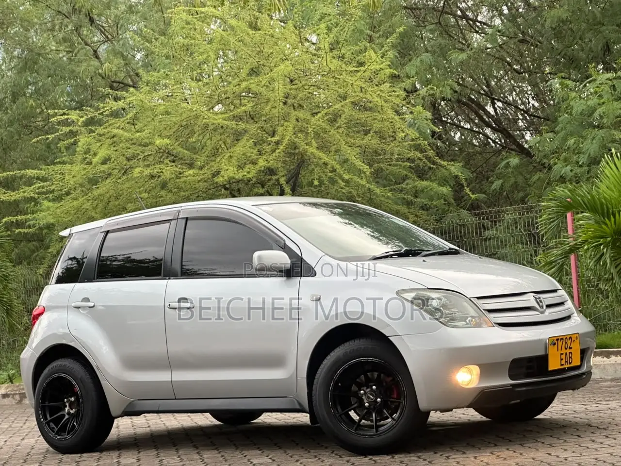 Toyota IST 2006 White