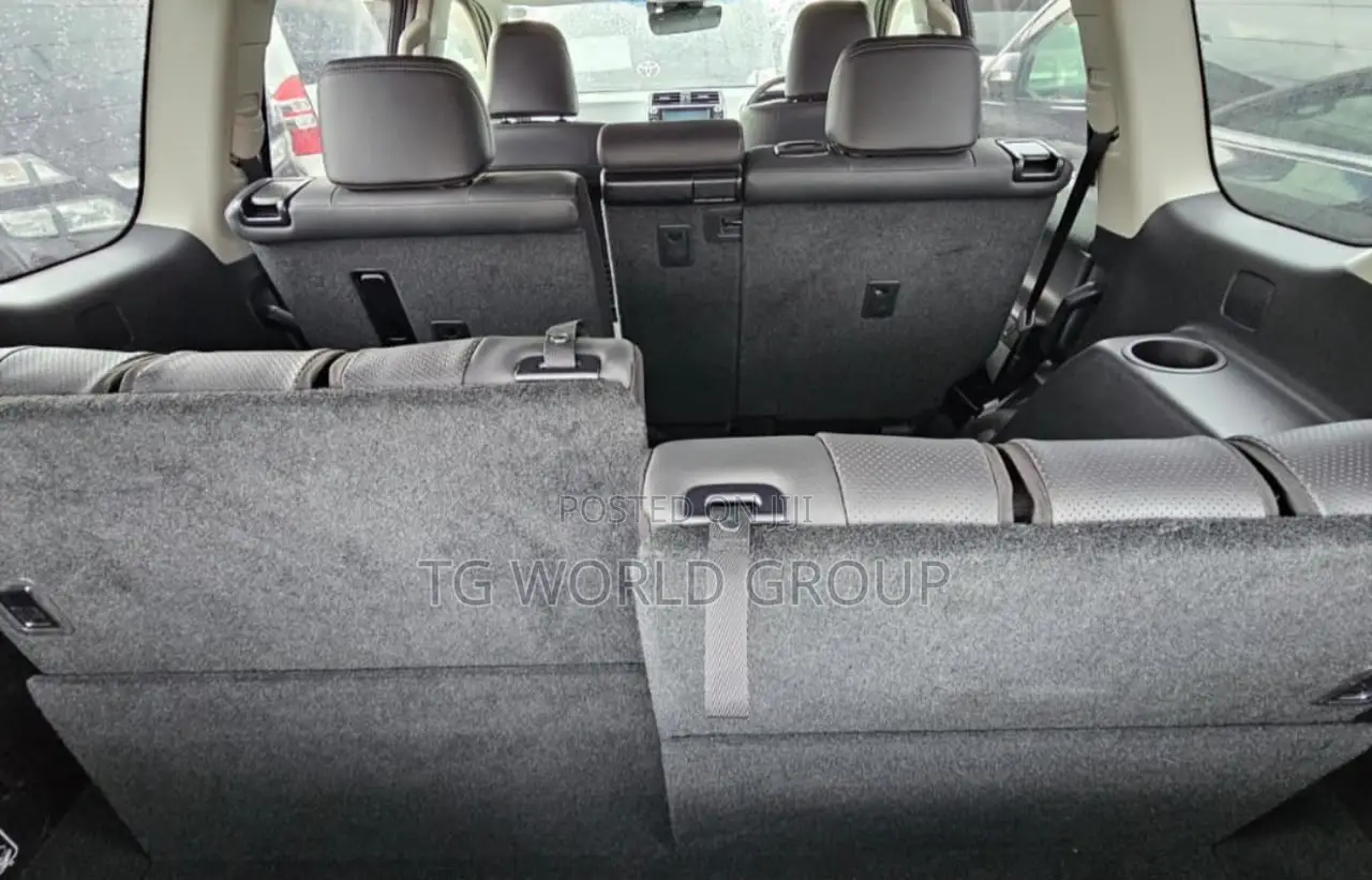Toyota Land Cruiser Prado 2.8 2020 White