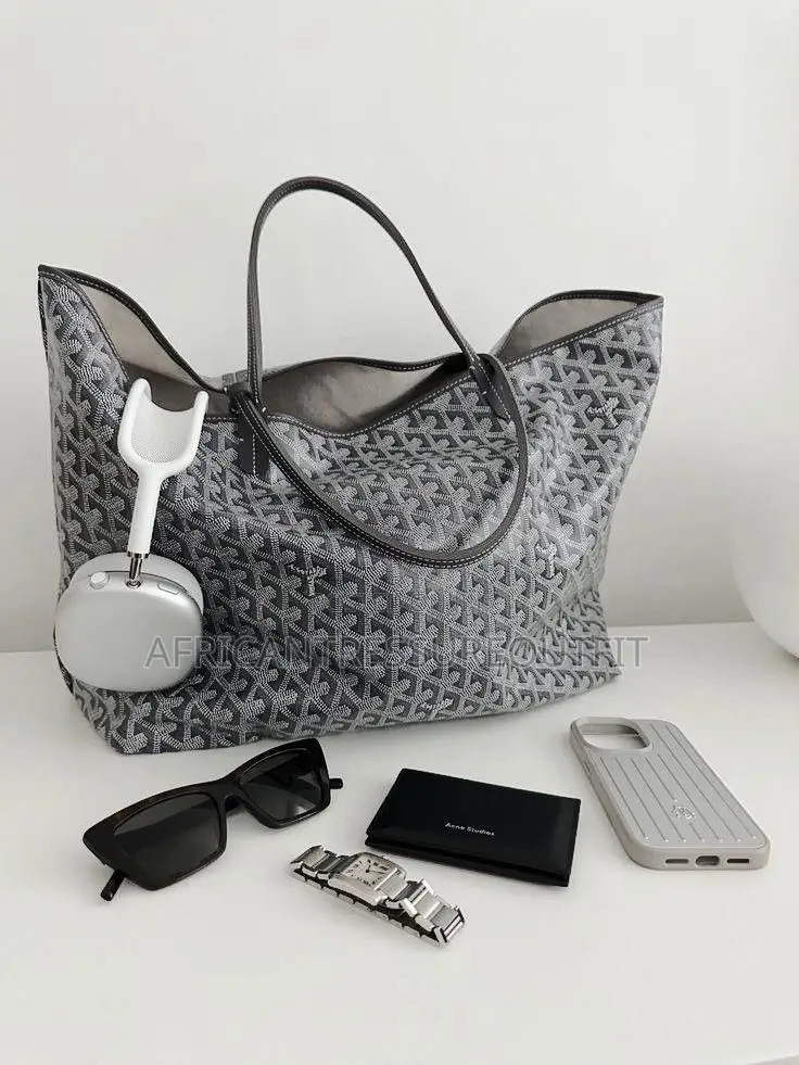 Goyard Saint Louis Pm Tote Bag Detachable the Mini Coin Pouch
