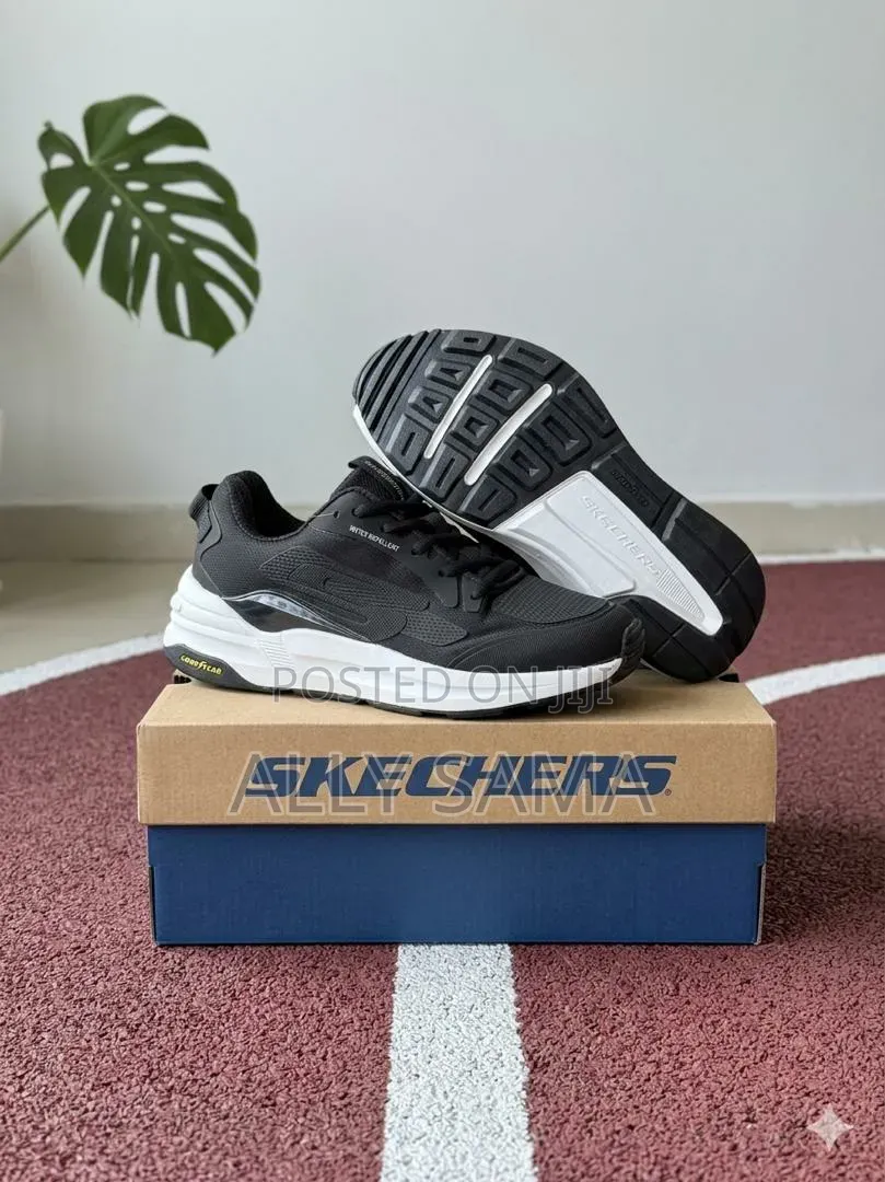 Men's Skerchers Material Very Quality