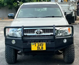 Toyota Hilux 2008 Beige