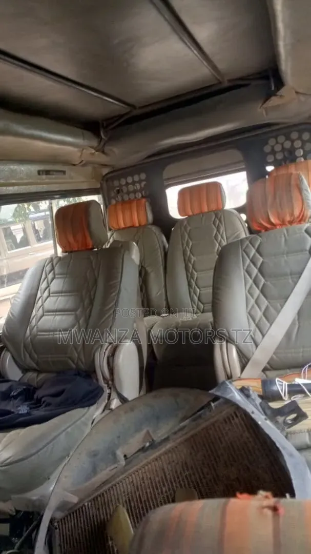 Toyota Land Cruiser 1998 Beige