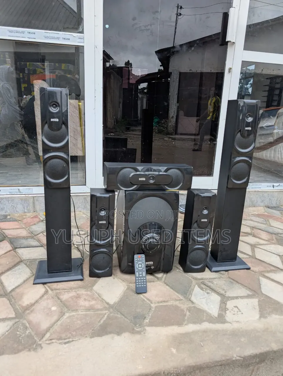 Boss Radio Speaker Tano