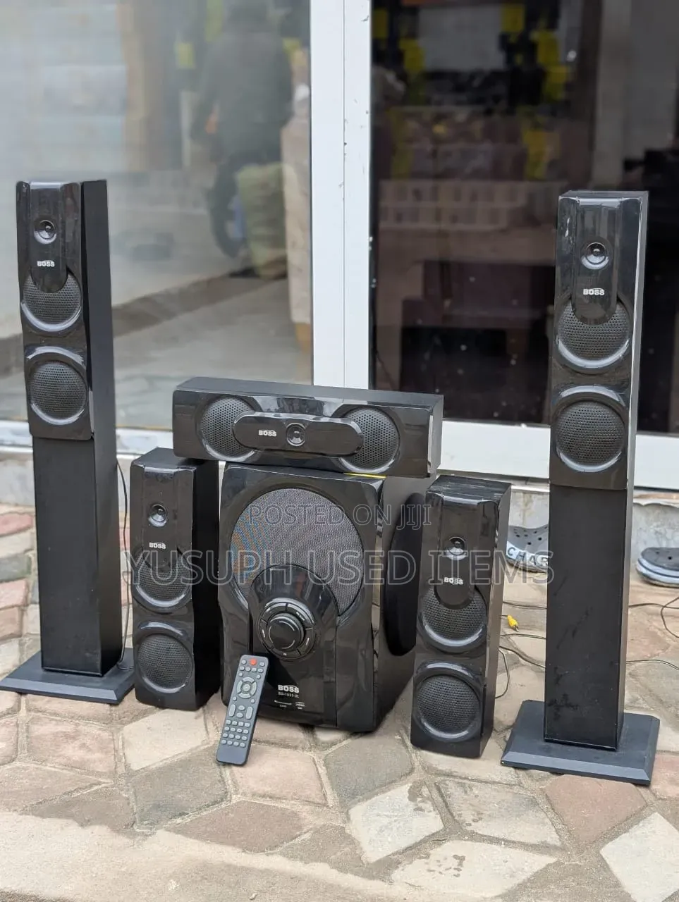 Boss Radio Speaker Tano