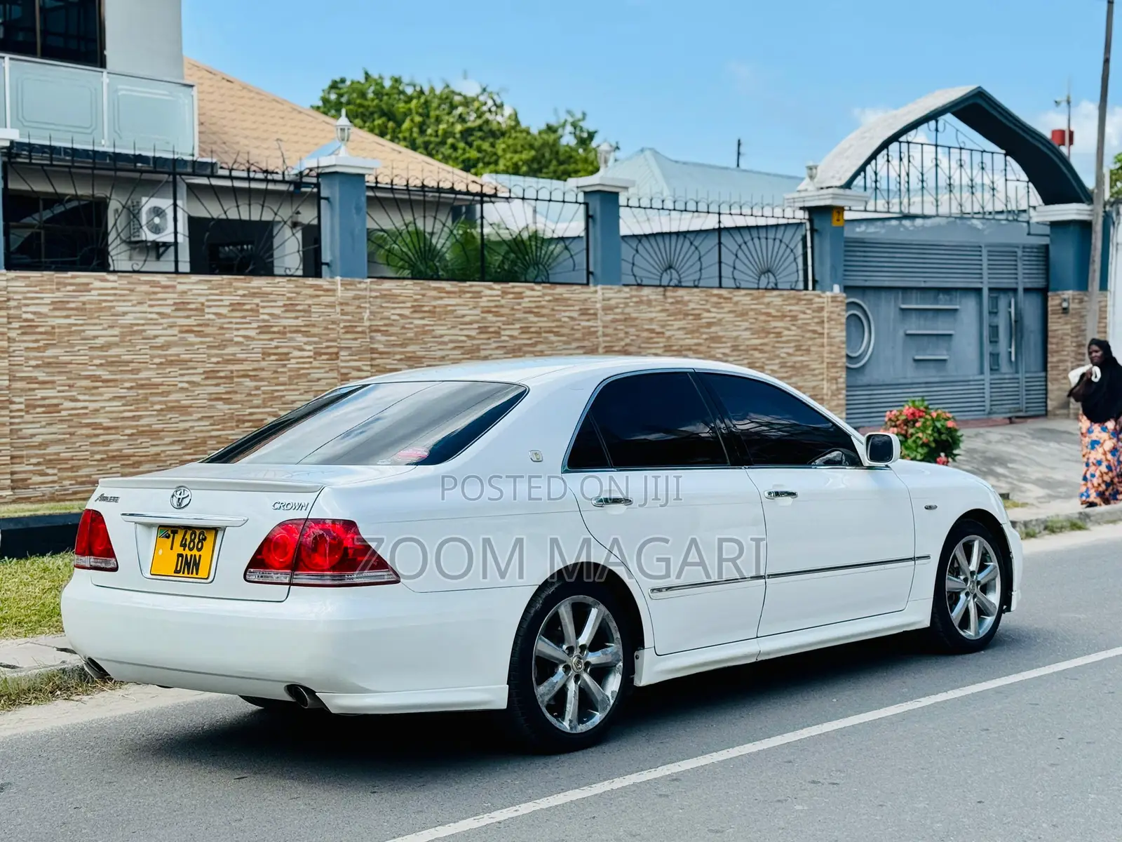Toyota Crown Royale 2005 Pearl