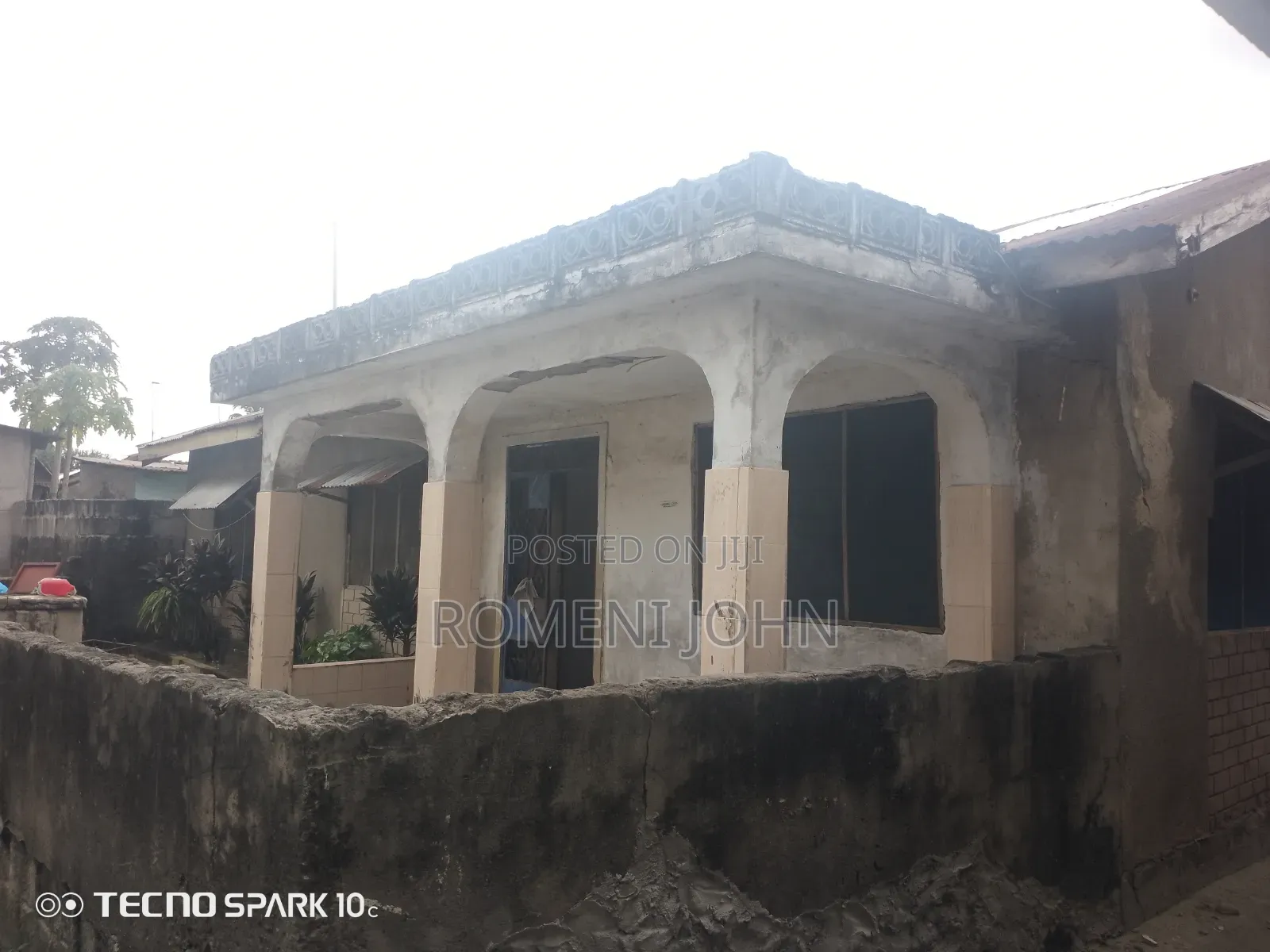5bdrm House in Tanzania Daresalaam, Ilala for sale