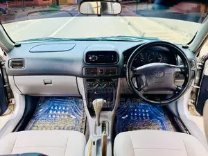 Toyota Corolla 2001 Silver