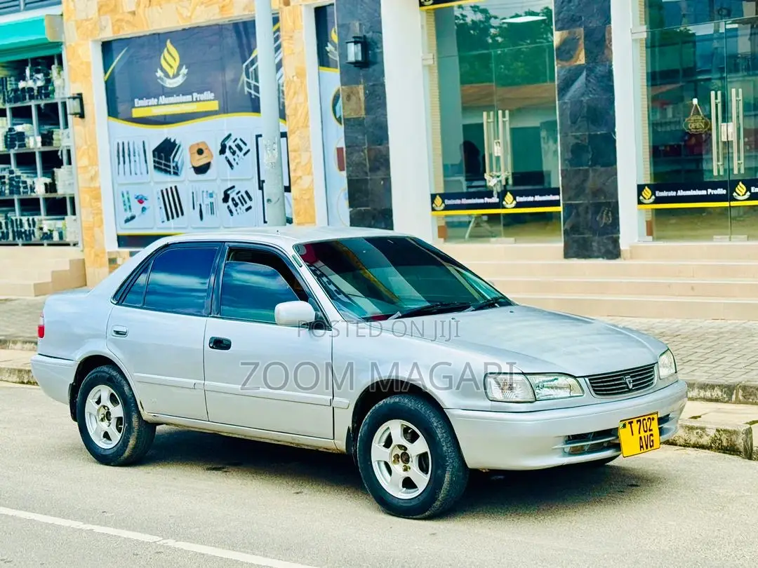 Toyota Corolla 2001 Silver