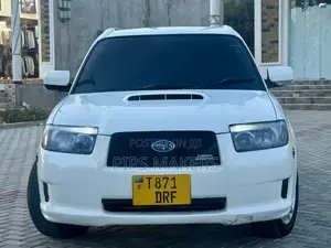 Subaru Forester 2005 White