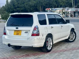 Subaru Forester 2005 White