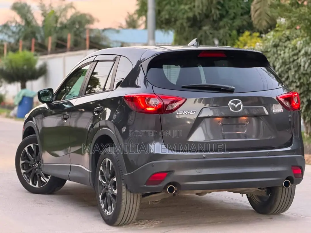 Mazda CX-5 2016 Gray