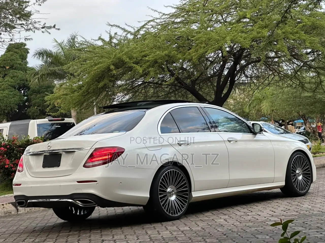 Mercedes-Benz C-Class 2016 White