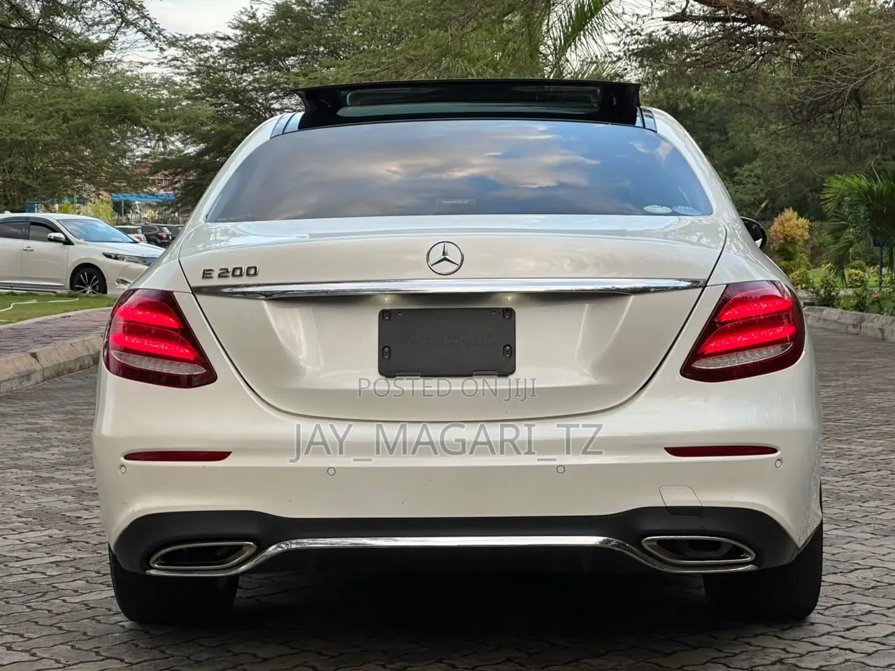 Mercedes-Benz C-Class 2017 White