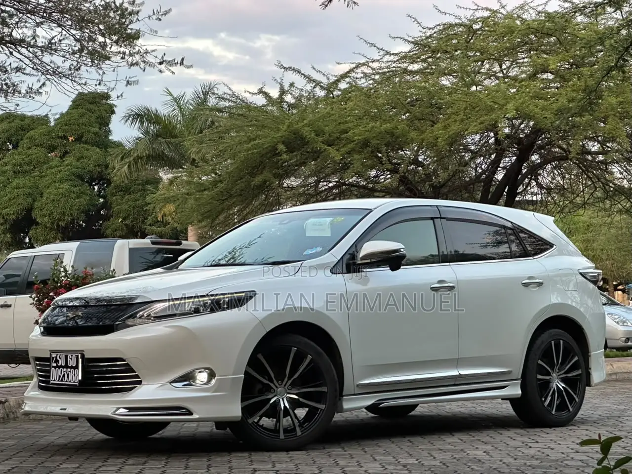 Toyota Harrier 2016 White