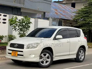 Toyota RAV4 2008 White