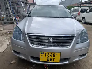 Toyota Premio 2005 Silver