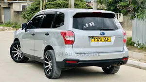Subaru Forester 2014 Silver