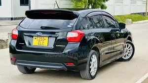 Subaru Impreza 2.0i 5-dr 2013 Black