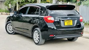 Subaru Impreza 2.0i 5-dr 2013 Black
