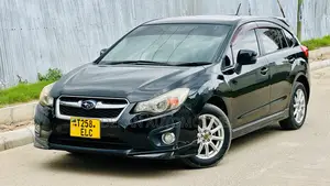 Subaru Impreza 2.0i 5-dr 2013 Black