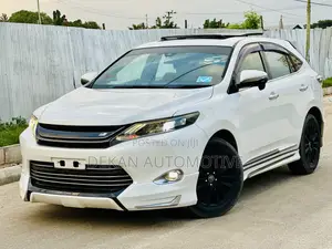 Toyota Harrier 2.0 Turbo GR Sport 2017 White