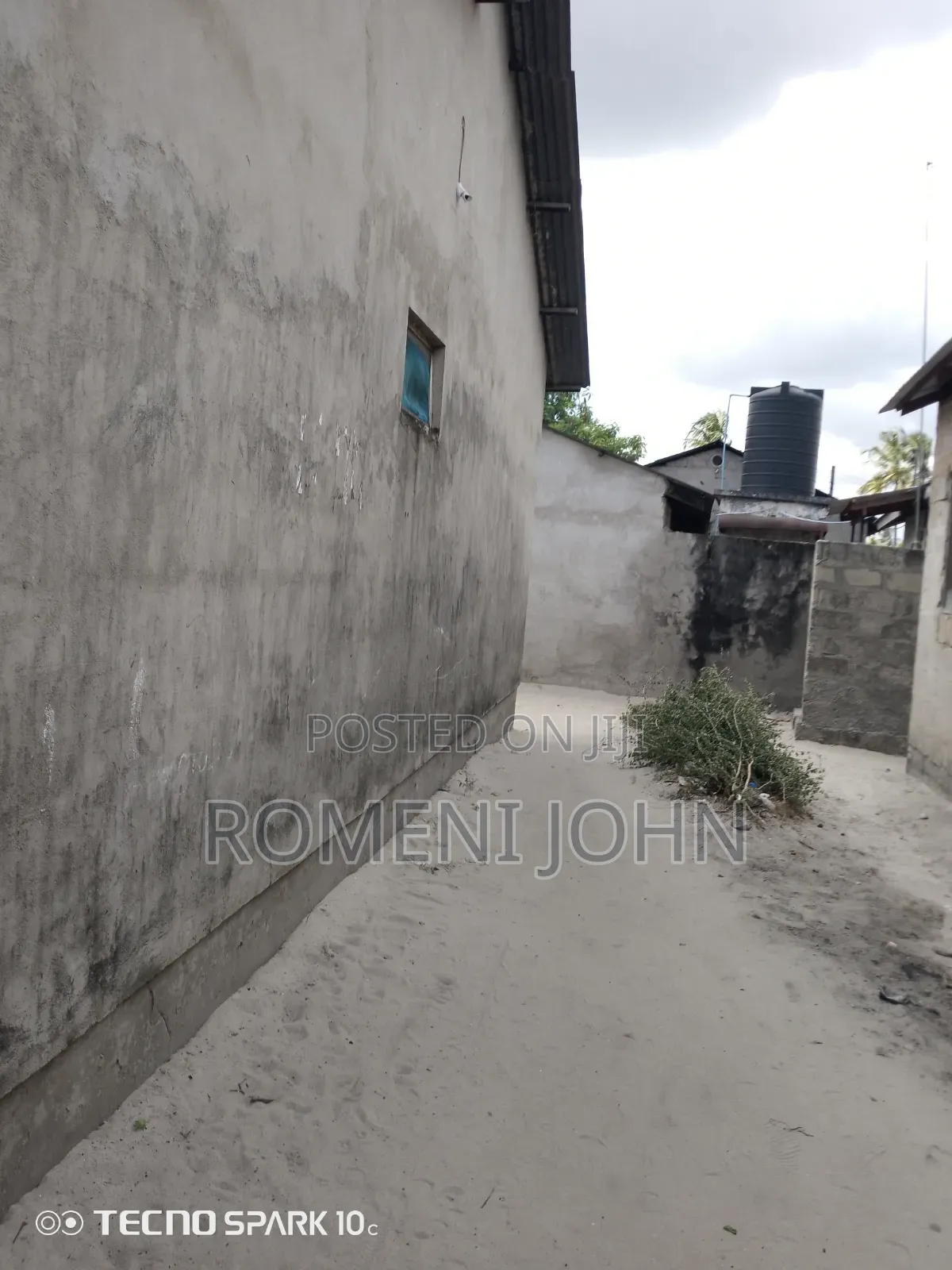 5bdrm House in Tanzania Daresalaam, Ilala for sale